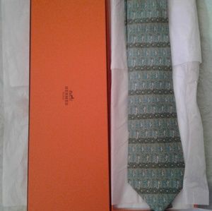 ⛳ Hermés Paris 💯 Authentic Silk Tie ⛳